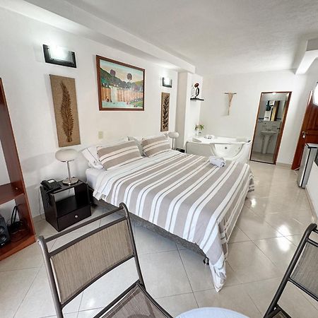 Hotel Puerto Bahia San Gil Buitenkant foto