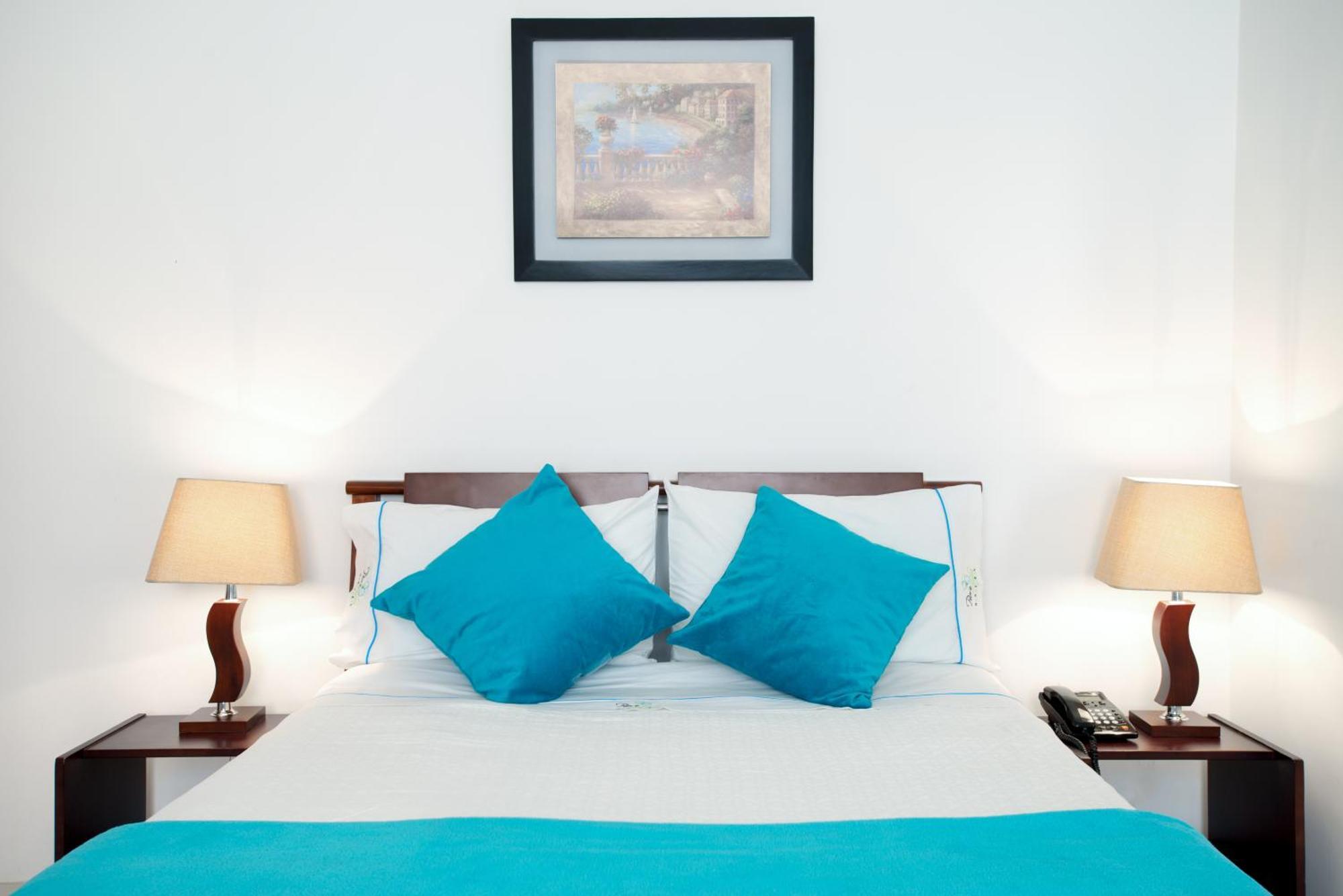 Hotel Puerto Bahia San Gil Buitenkant foto