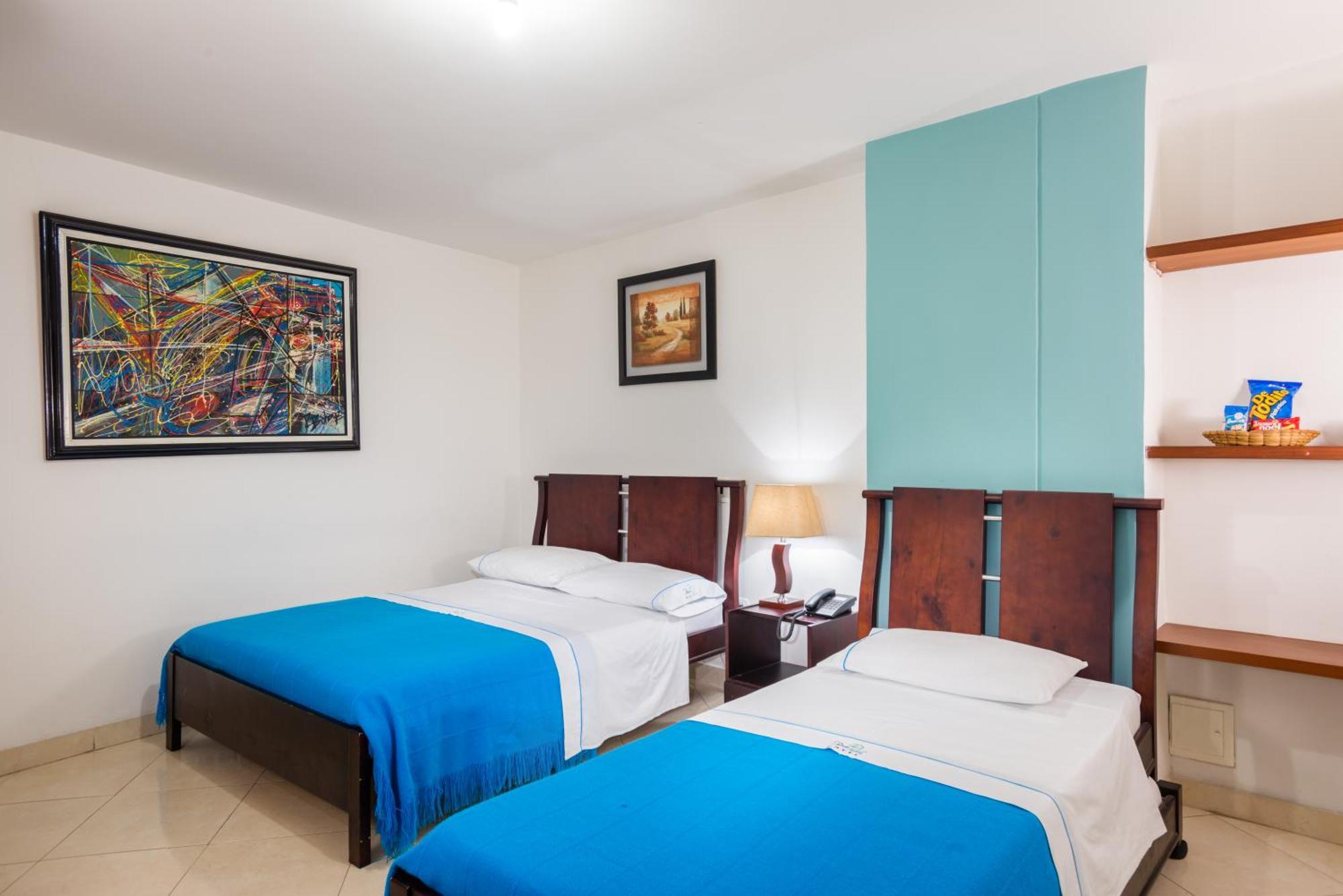 Hotel Puerto Bahia San Gil Buitenkant foto