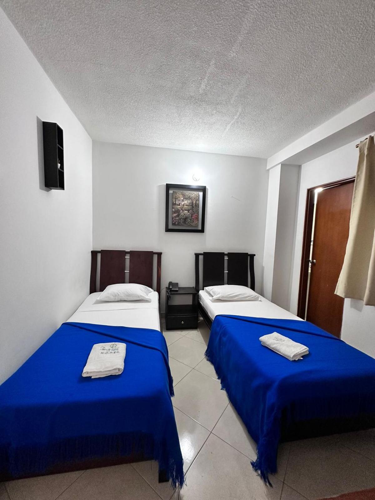 Hotel Puerto Bahia San Gil Buitenkant foto