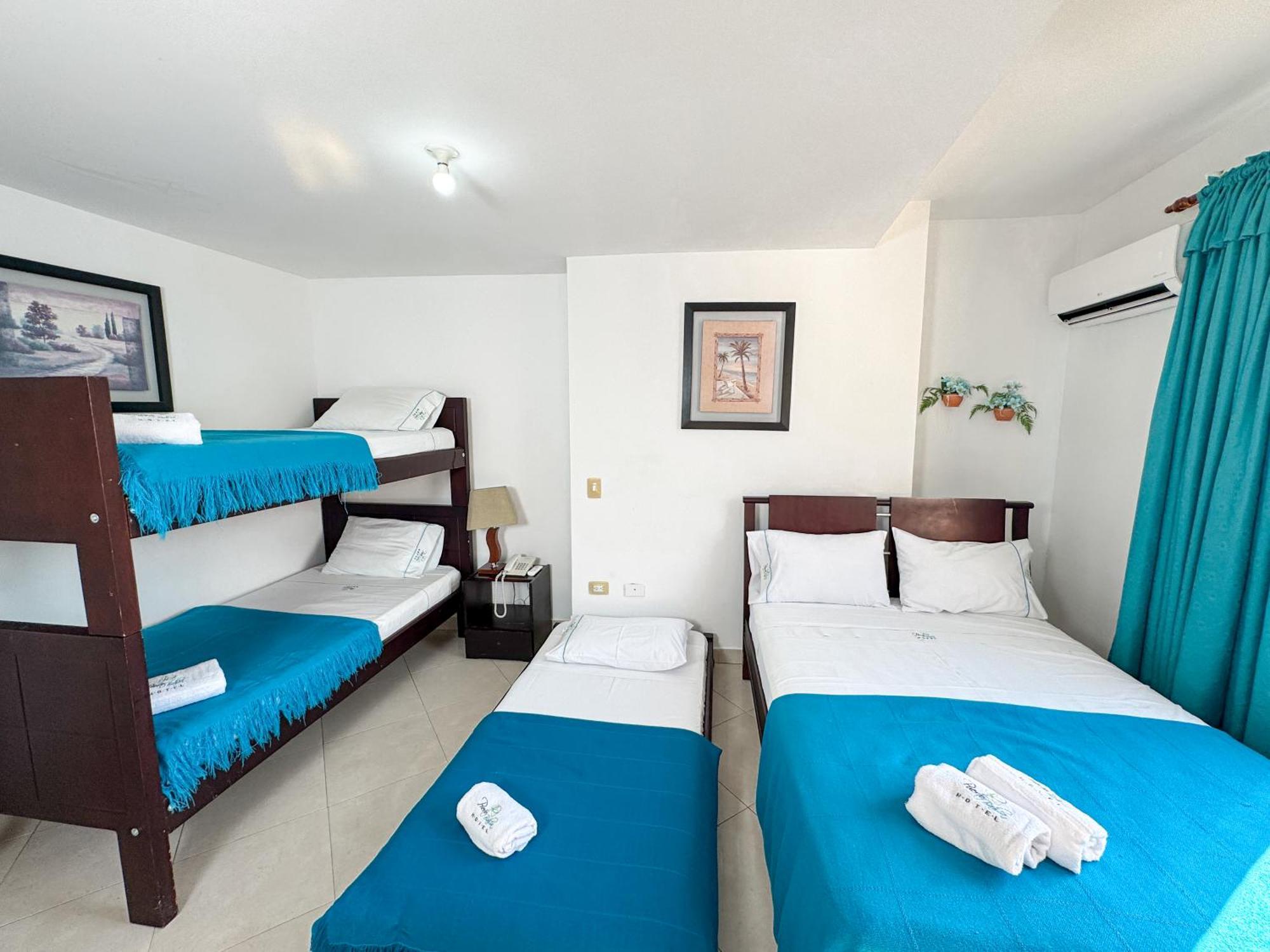 Hotel Puerto Bahia San Gil Buitenkant foto
