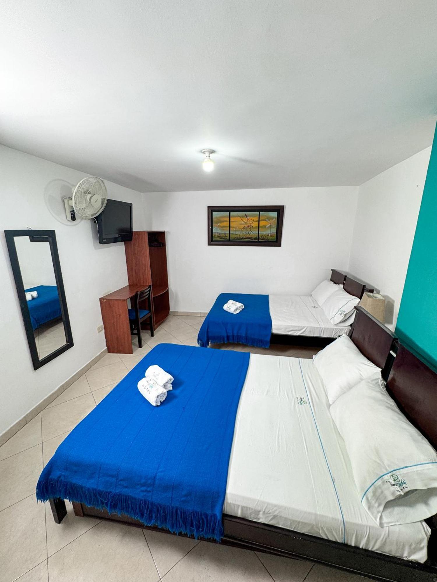 Hotel Puerto Bahia San Gil Buitenkant foto