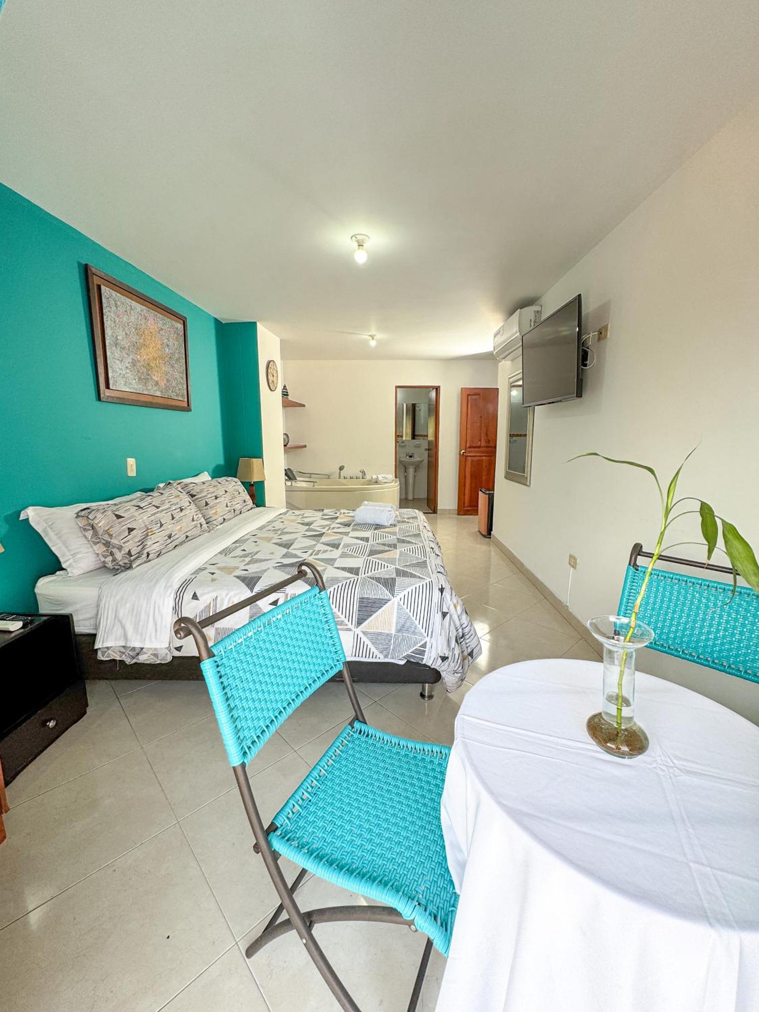 Hotel Puerto Bahia San Gil Buitenkant foto
